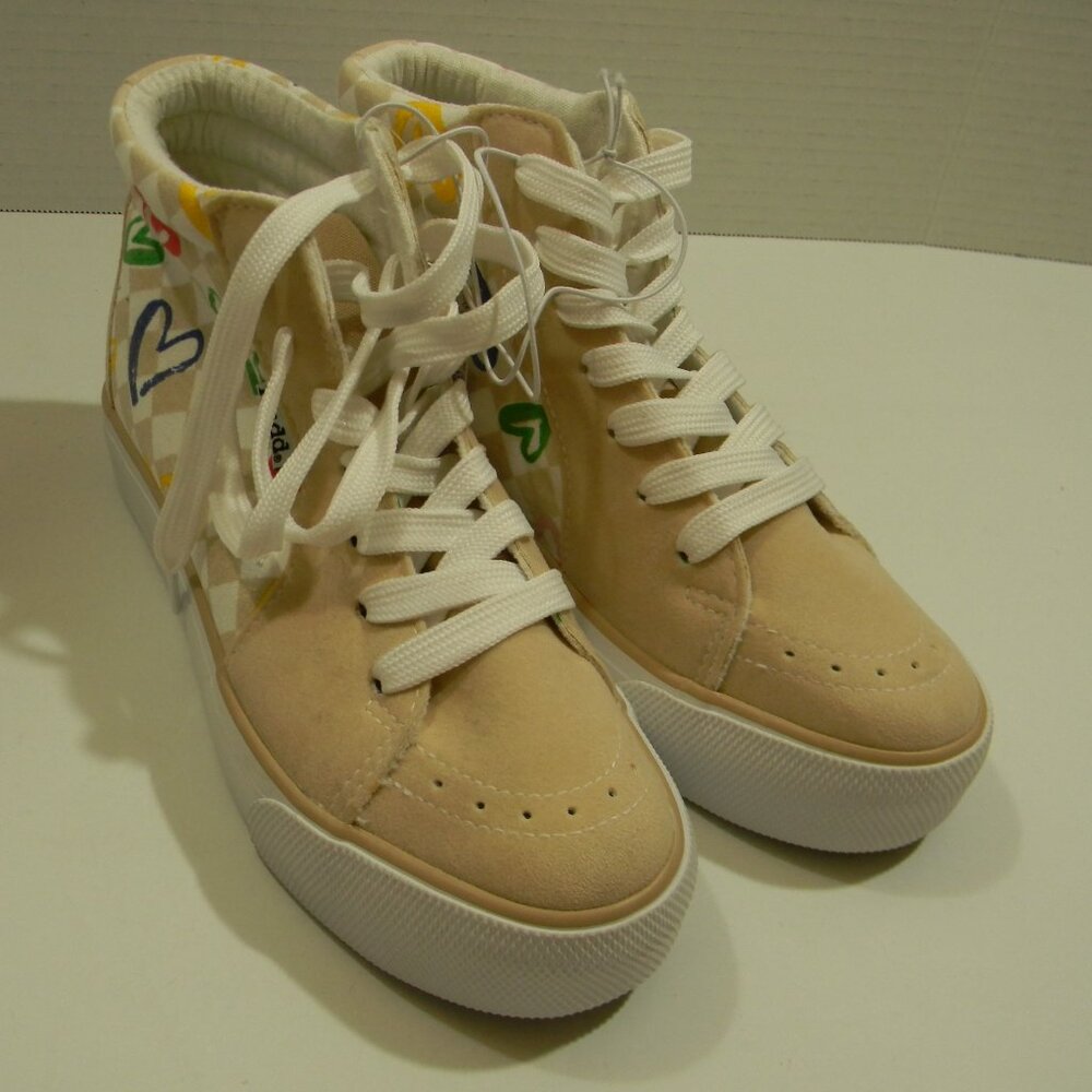 Mudd High Tops Girl Size 4 Heart Checkered NWT